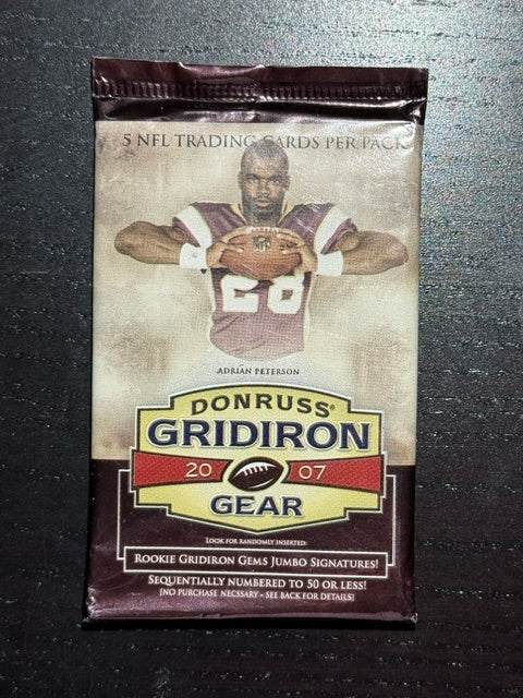 2007 Donruss Football Gridiron Gear Sealed Pack